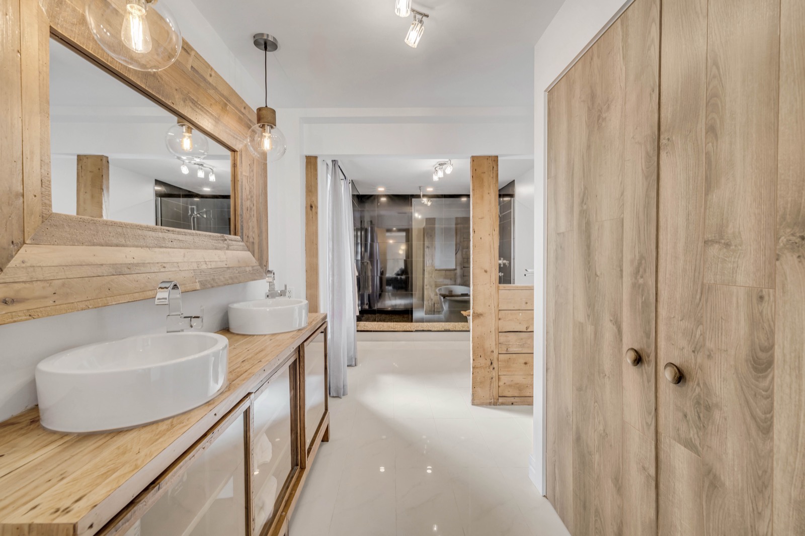 Triplex Saint-Jean-Baptiste — photo 3